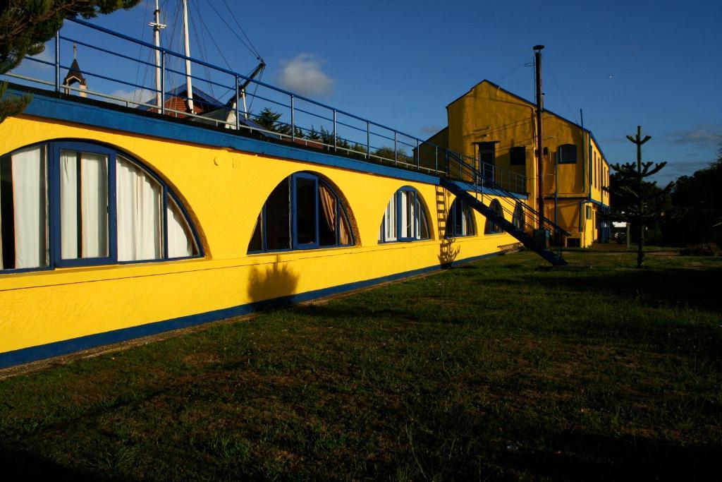 Hotel Galeon Azul Ancud Extérieur photo