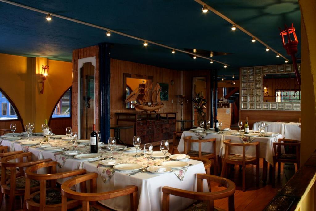 Hotel Galeon Azul Ancud Extérieur photo